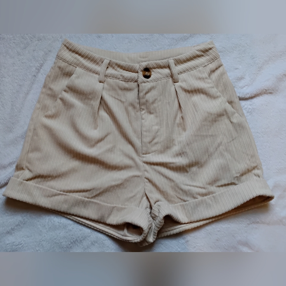 💥💥5 for 10 Women's Cream Shorts Corduroy